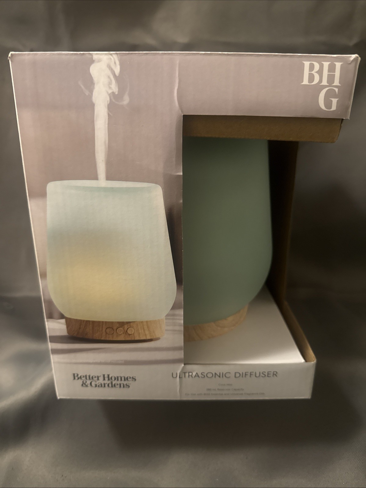 Better Homes & Gardens 280mL Cool Mist Ultrasonic Aroma Oil Diffuser, Sea Glass gallery