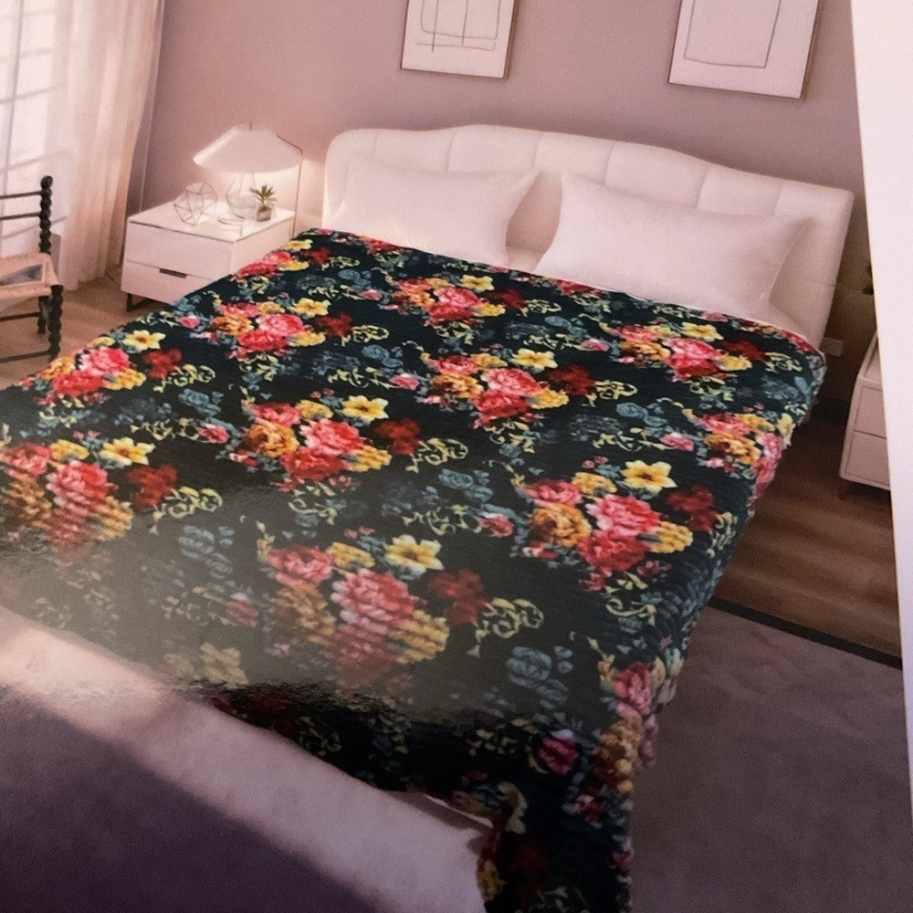 NWT King Floral Rafah Soft Plush Blanket - Black Floral Design gallery