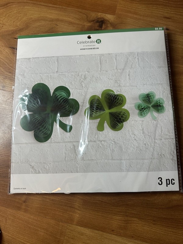 St. Patrick’s Day Decorations Kids Adults Office School Home Party gallery