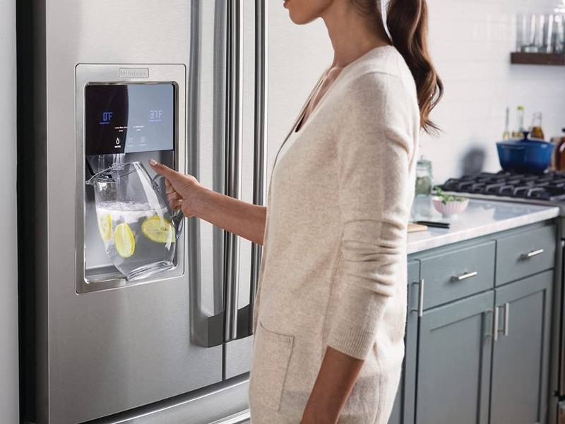 Electrolux EWF02 PureAdvantage™ Ultra Water Filter gallery