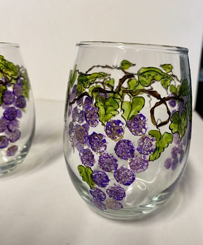 Hand Painted Grape Vine Clusters Stemless Wine Cocktail Glasses 12 oz 4.5” gallery