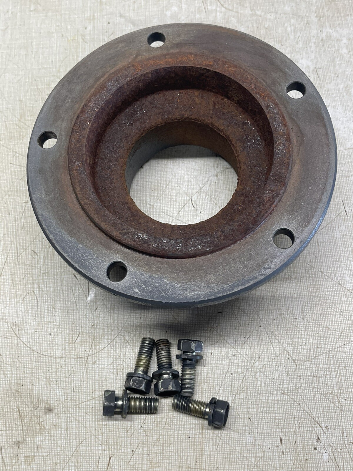 Kubota G2160 Engine Drive Pulley gallery