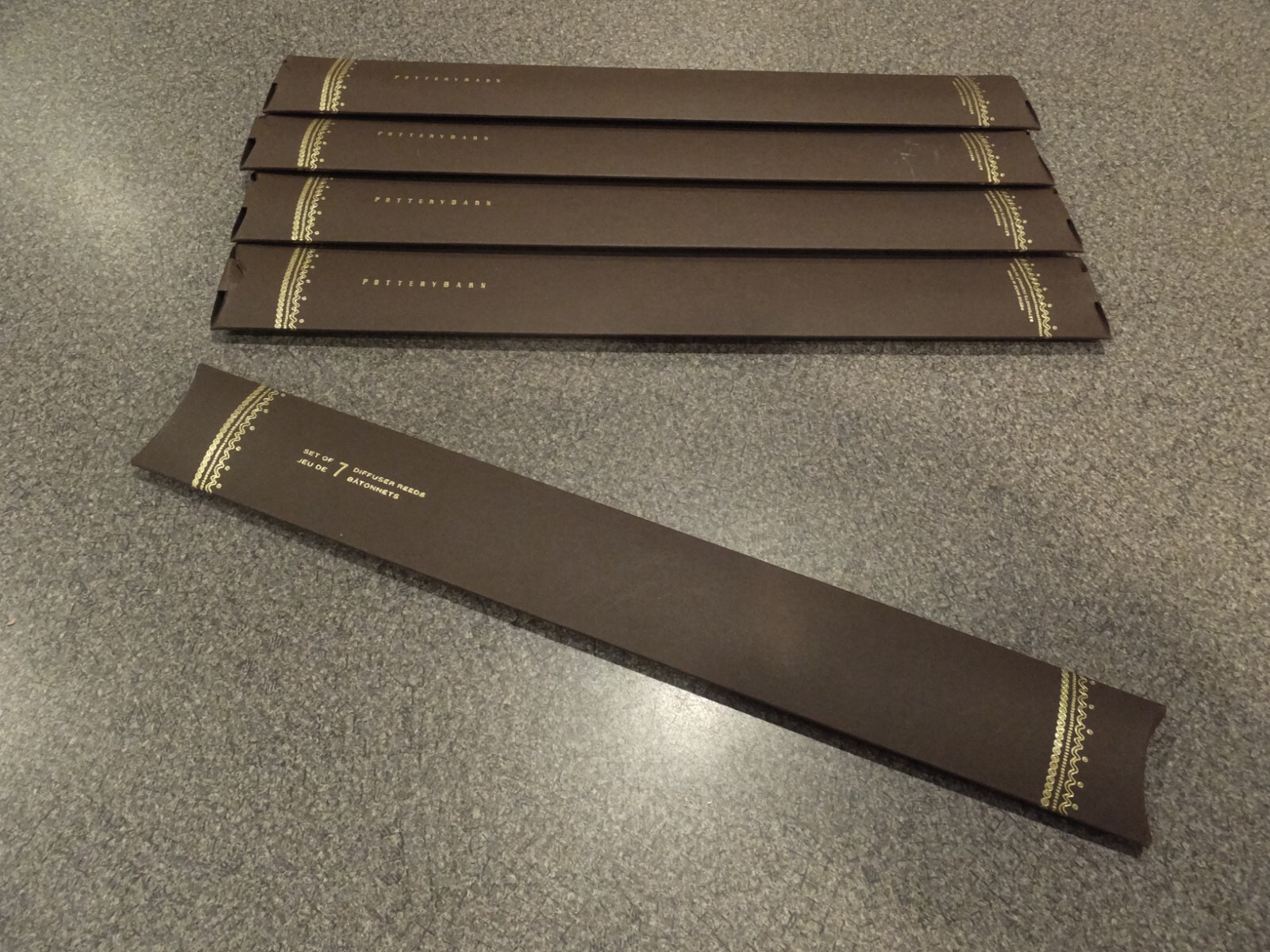 New and Unused Pottery Barn Diffuser Reeds Boxed (No Scented Oils Included) gallery