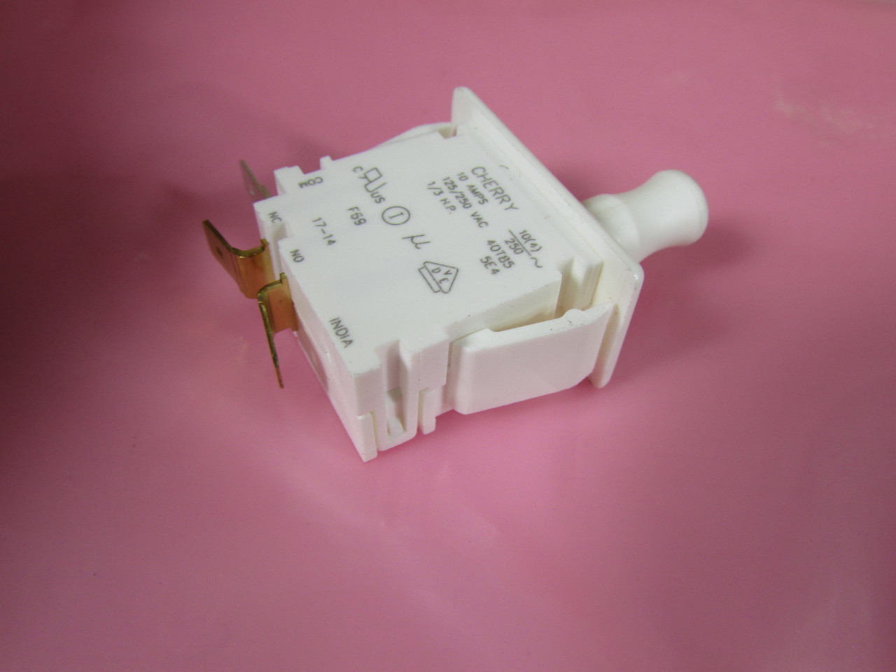 NEW CHERRY F69 DOOR SWITCH 10 AMPS gallery