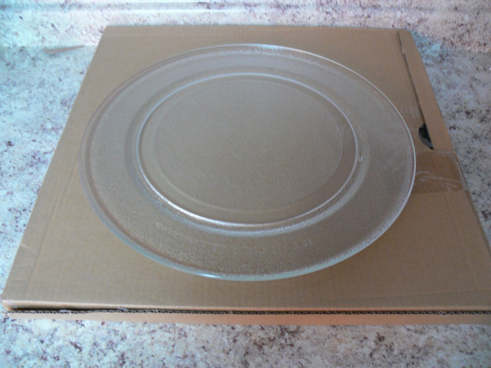 FACTORY NEW! 14 1/8" AMANA / MAYTAG GLASS TURNTABLE PLATE / TRAY R0131323 gallery