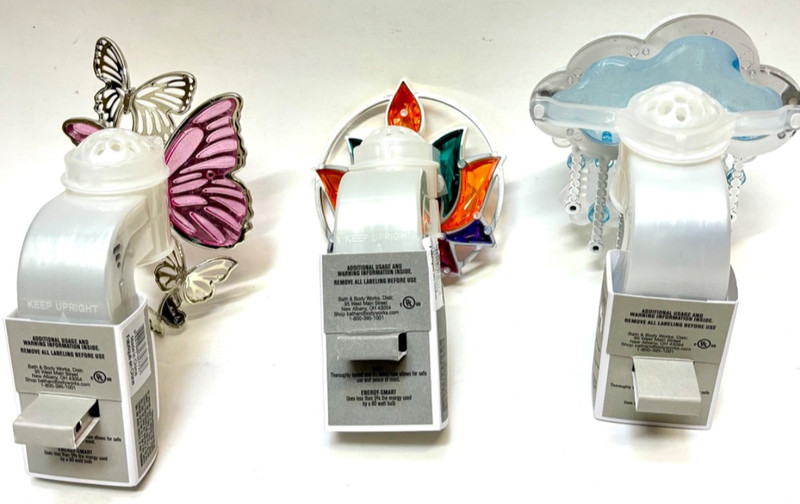 Bath & Body Works Nightlight Plug-in Wallflower gallery