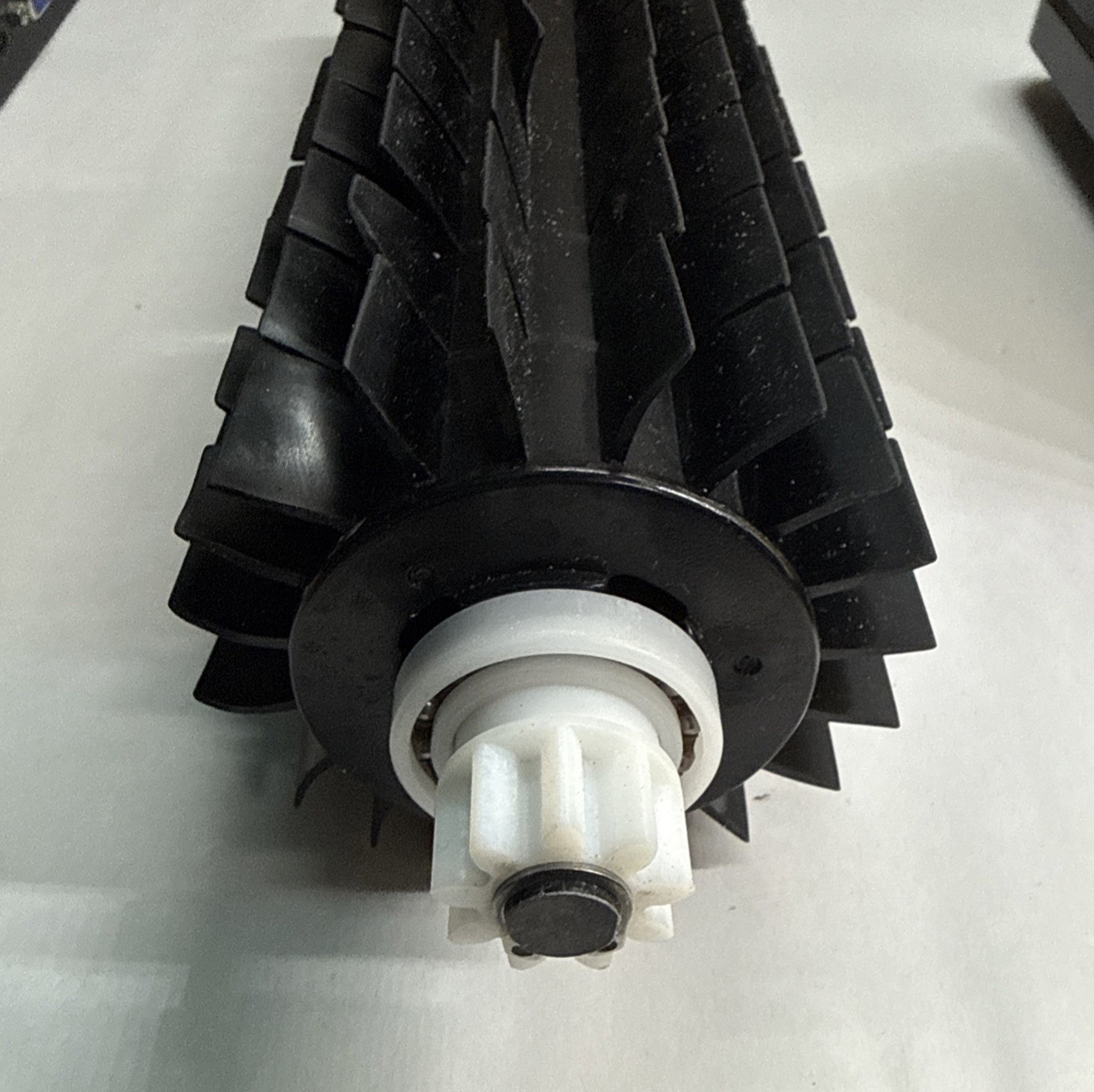 WYBOT S2 Pool Cleaner Front Brush Used gallery