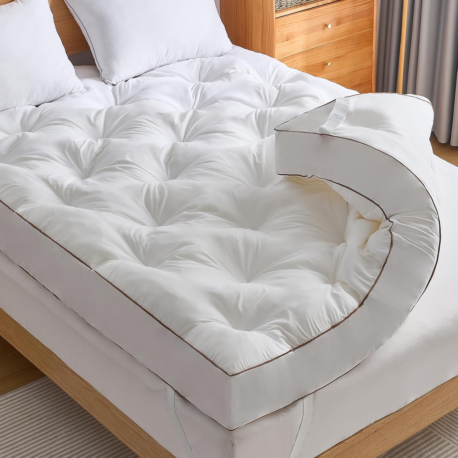 WhatsBedding 4 Inch Memory Foam Mattress Topper Queen for Back Pain Relief, Fill gallery