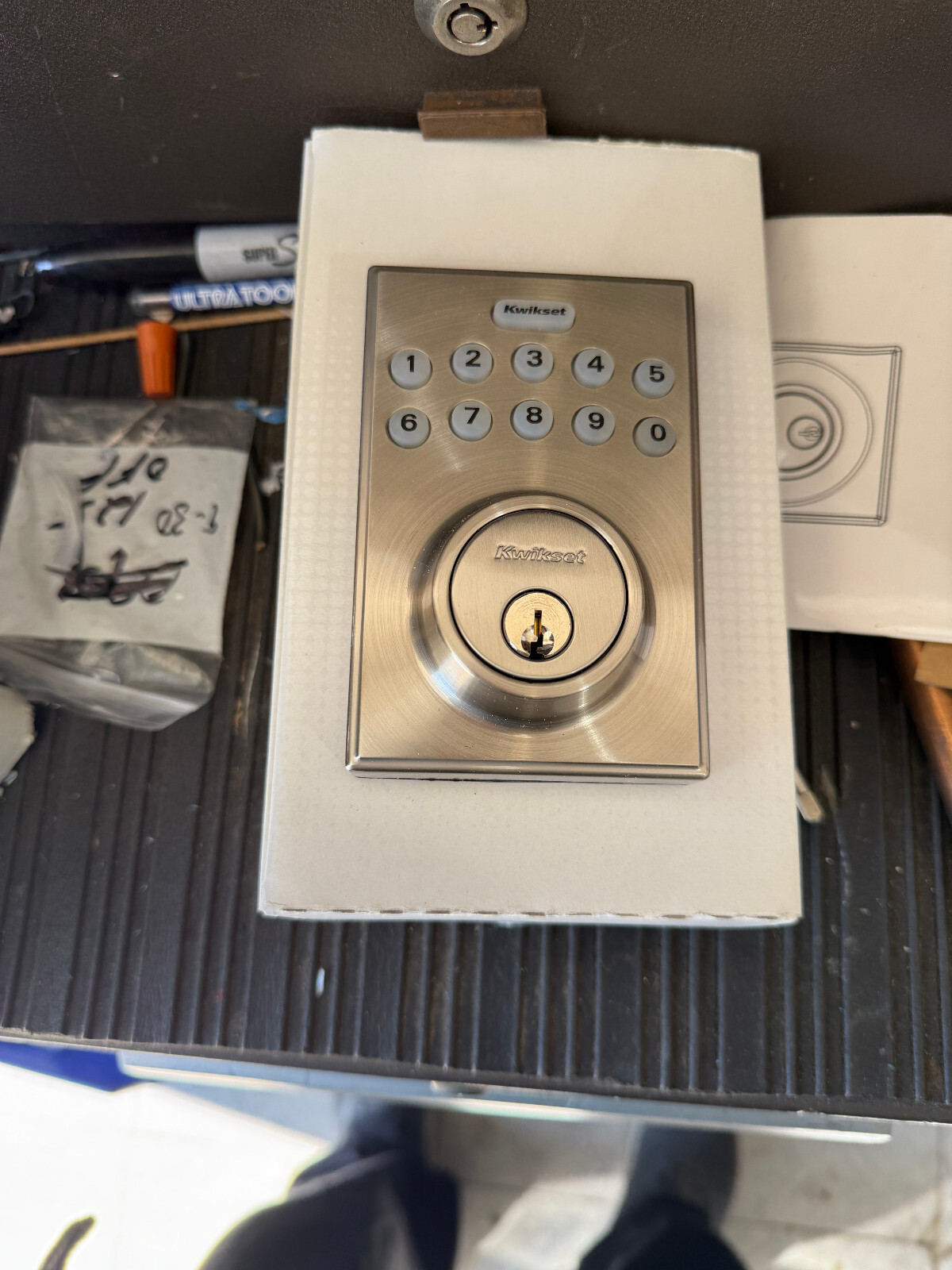 Kwikset Powerbolt Electronic Dead Bolt Door Lock - Satin Nickel Finish gallery