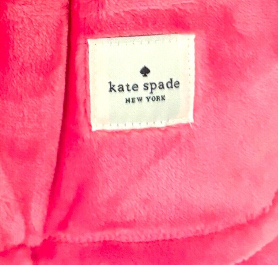 KATE SPADE Hot Pink OVERSIZED KING Fleece Blanket Soft Plush Throw 112" x 92 NEW gallery
