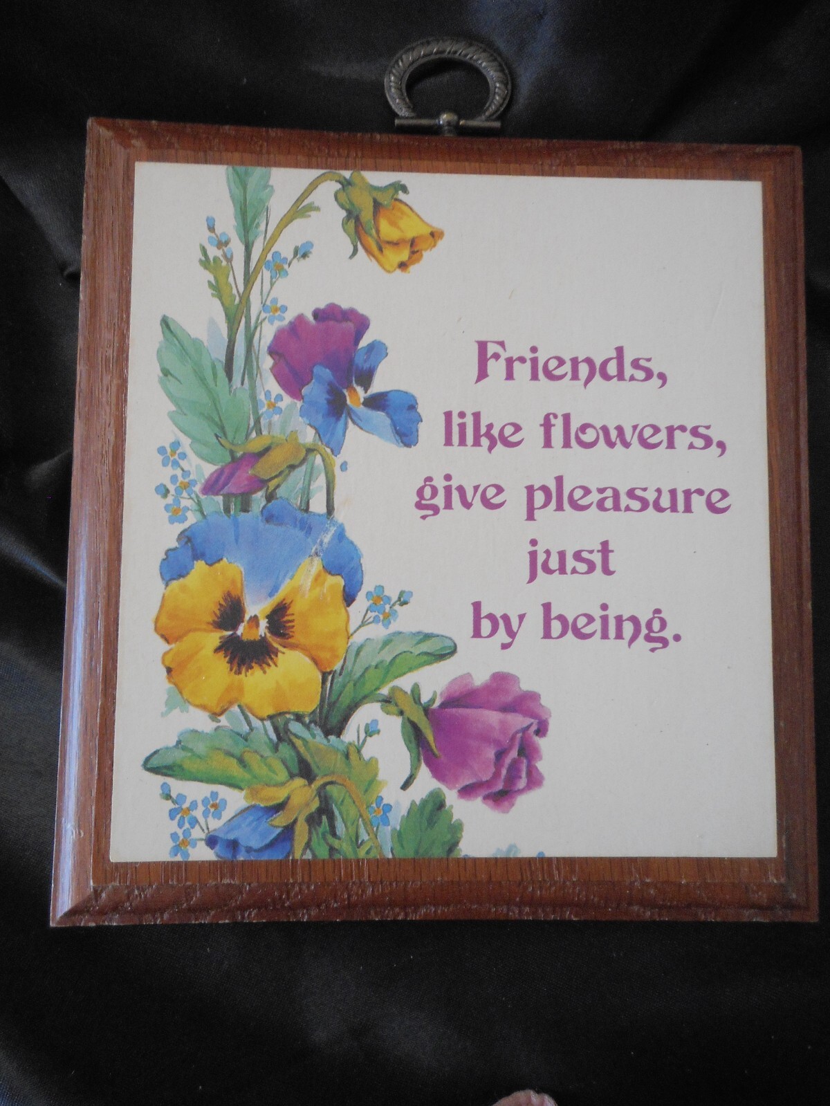 Friends, like flowers... wall Décor (Free Shipping with 6 or more items) gallery
