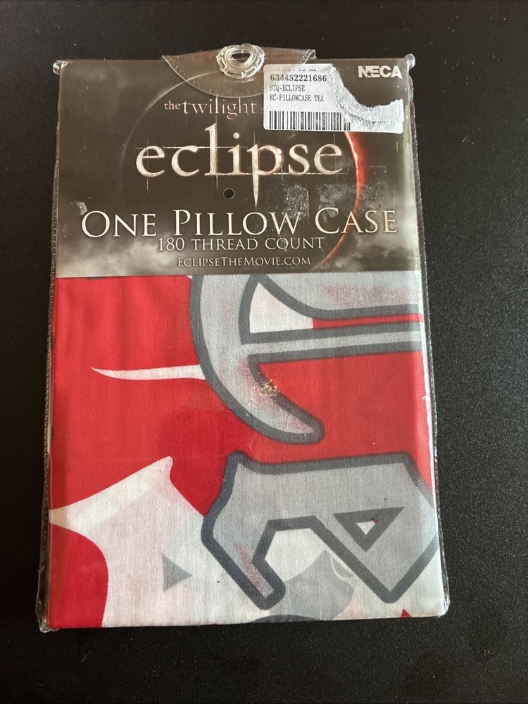 Twilight Eclipse Team Edward Double Sided Pillow Case NEW