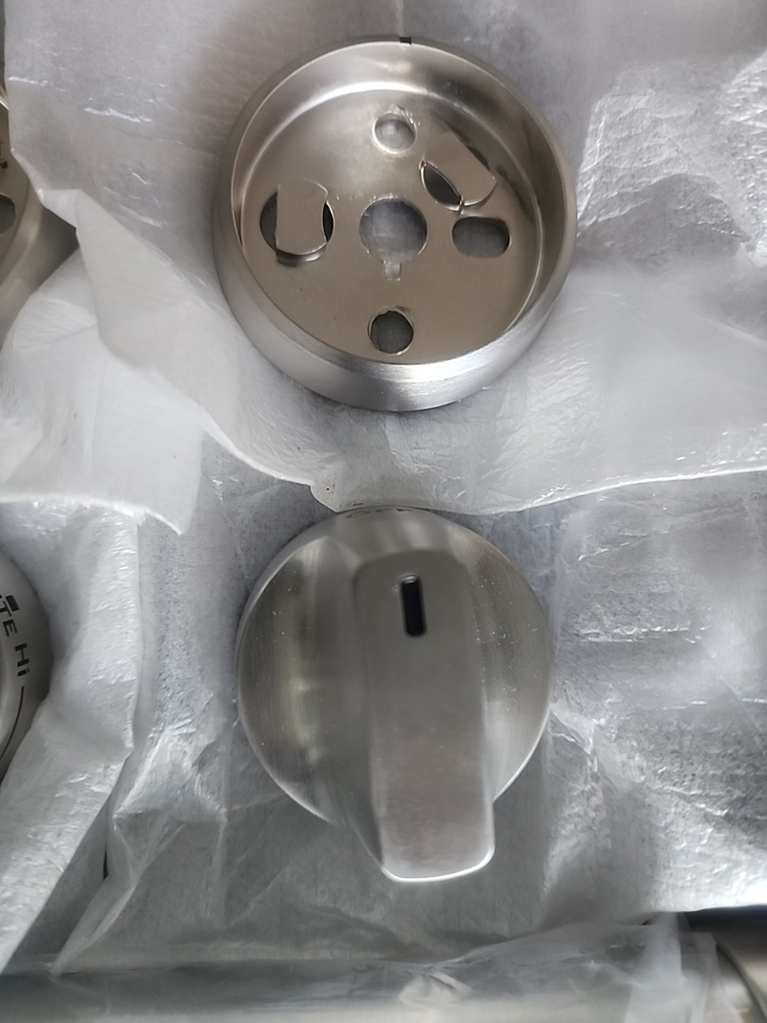 CAFÉ OEM Knobs & Handles CXFCGHKPMSS Brushed Stainless For 30" GAS Range gallery
