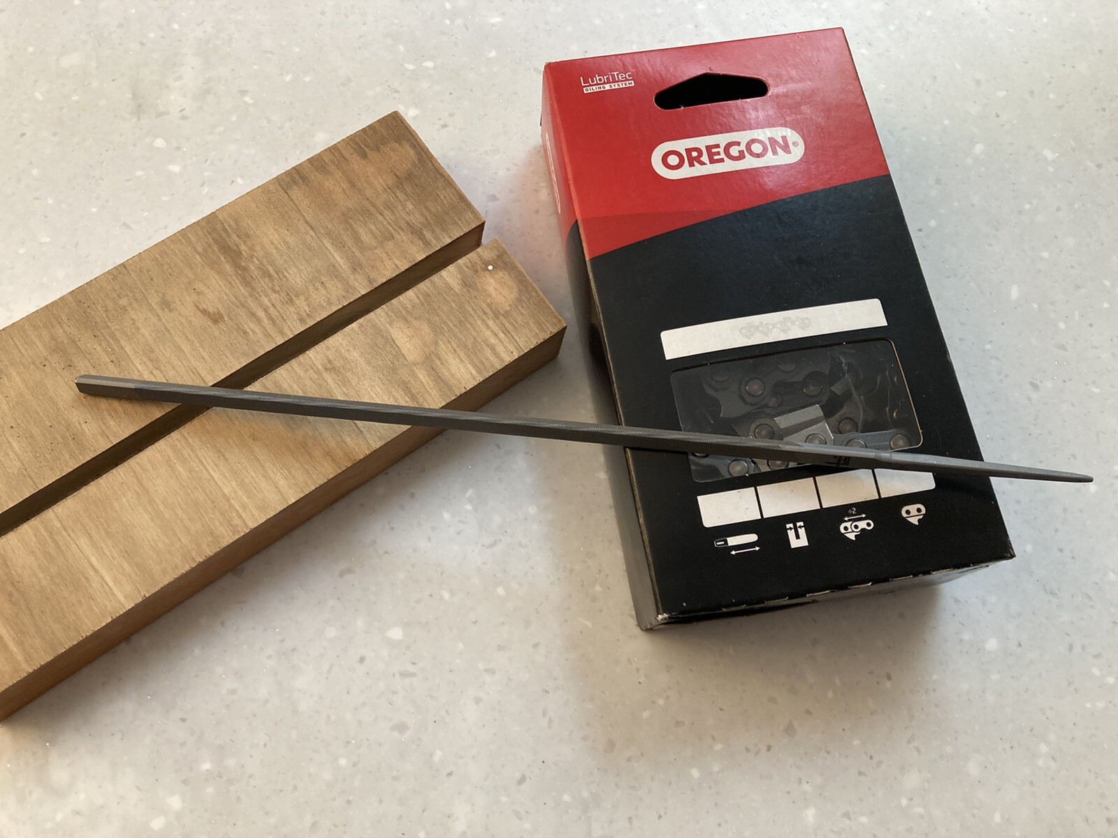 Vallorbe triangle/three square file for square ground chain filing - 2276 gallery