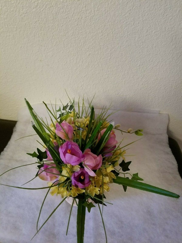 Ceramic Plant Pot and Artificial Easter Eggs & Flowers Pink Lily Yellow 8 x 4" gallery