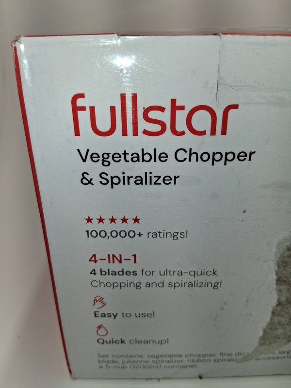 Fullstar 4-in-1(2 Vegetable Choppers, Spiralizer Ribbon Blade & Julienne Blade) gallery