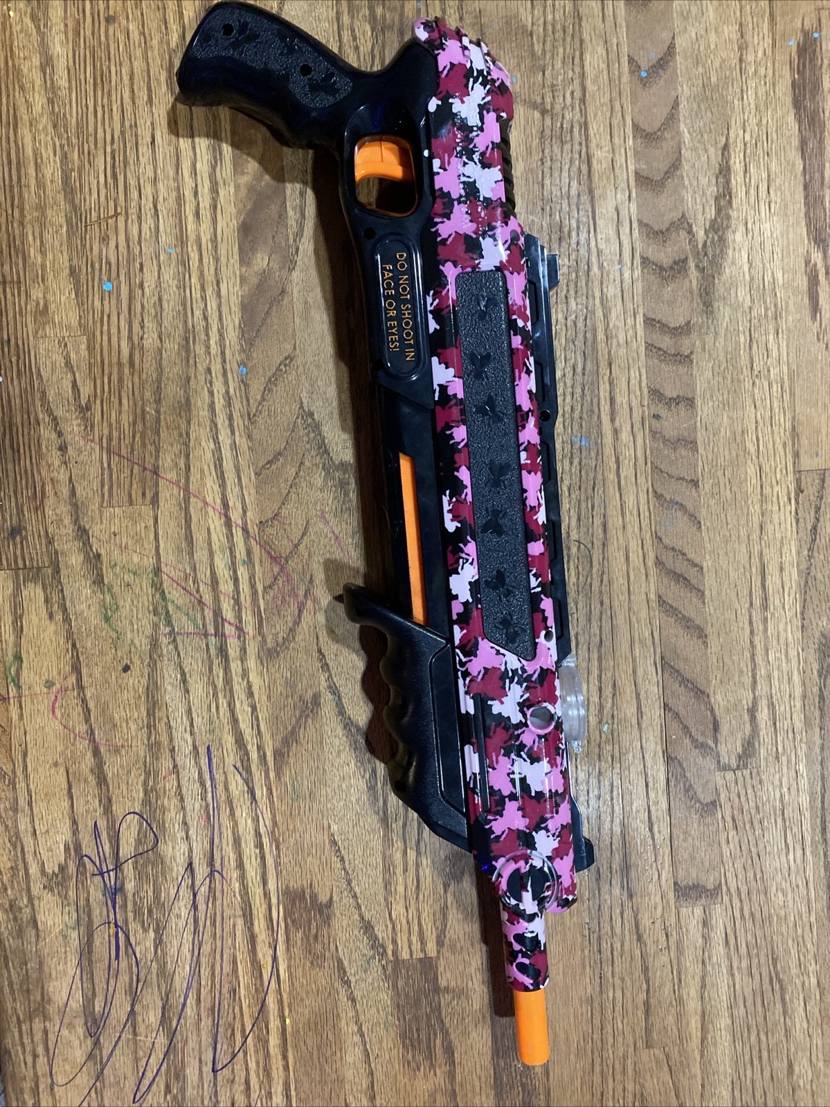 Bug-A-Salt Pink Camo Edition – Salt Fly Gun Blaster – gallery