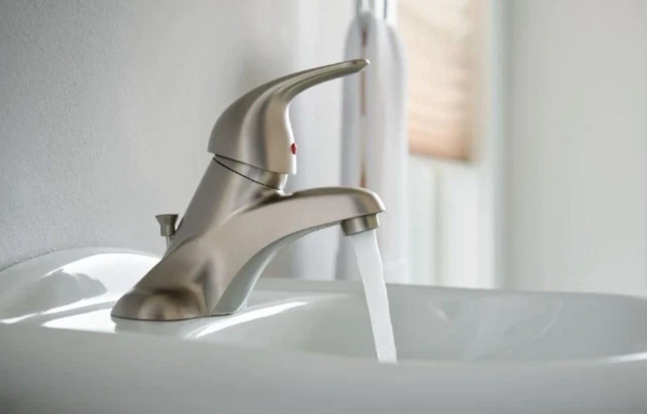 MOEN Adler 4-Inch Single Handle Bathroom Faucet Brushed Nickel WSL84502SRN gallery