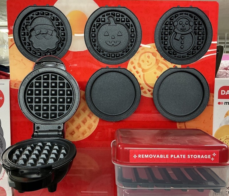 DASH Mini Waffle Maker Multimaker System 7 Removable Seasonal Plates - Non Stick gallery
