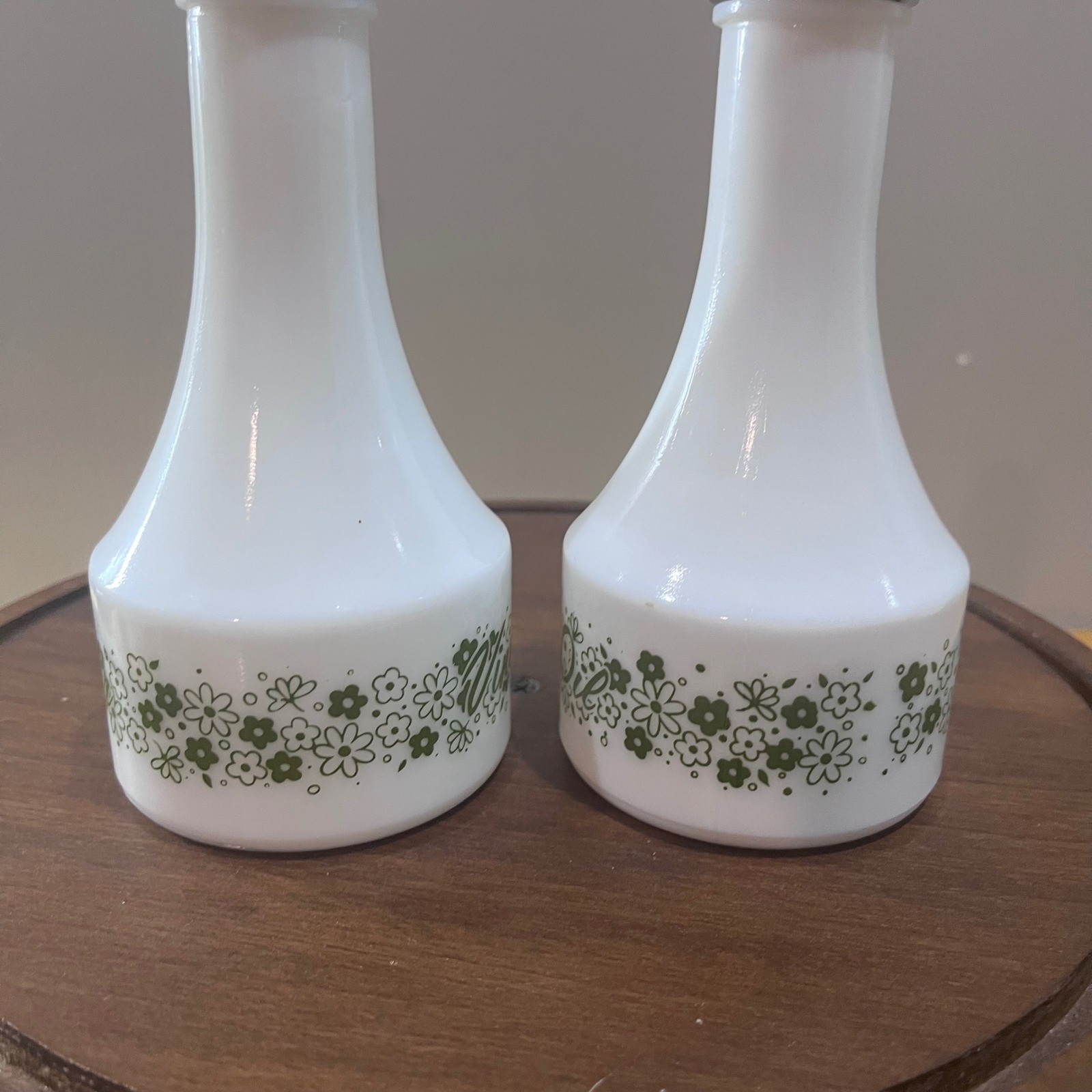 Vtg Pyrex Spring Blossom Green Crazy Daisy Oil Vinegar Cruet Set MCM Milk Glass gallery