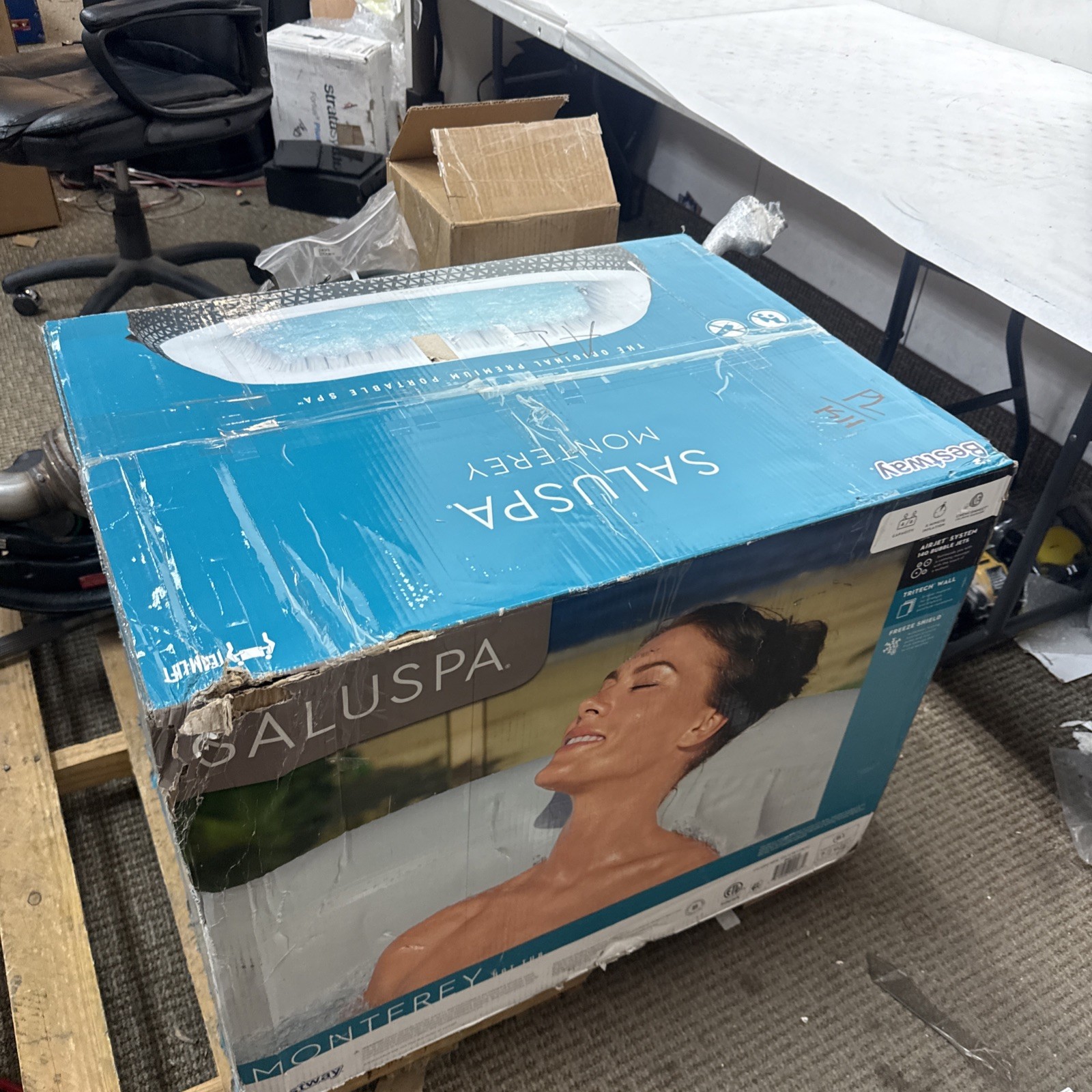 SaluSpa Square Air Inflatable Spa Monterey 4/6 Person gallery