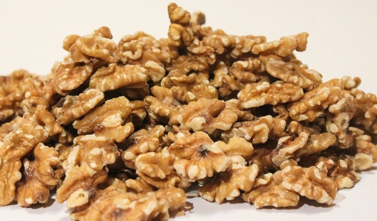 Raw Shelled Premium California Walnuts - Halves - No Pieces - 3 LBS - Fast Ship gallery