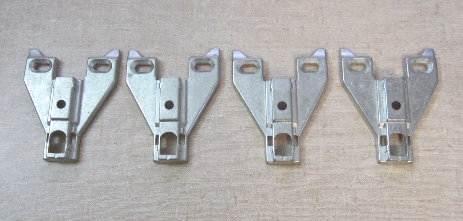 Face Frame Mounting Plate 0mm (5/8" Overlay) for Liberty Easy Clip Hinges gallery