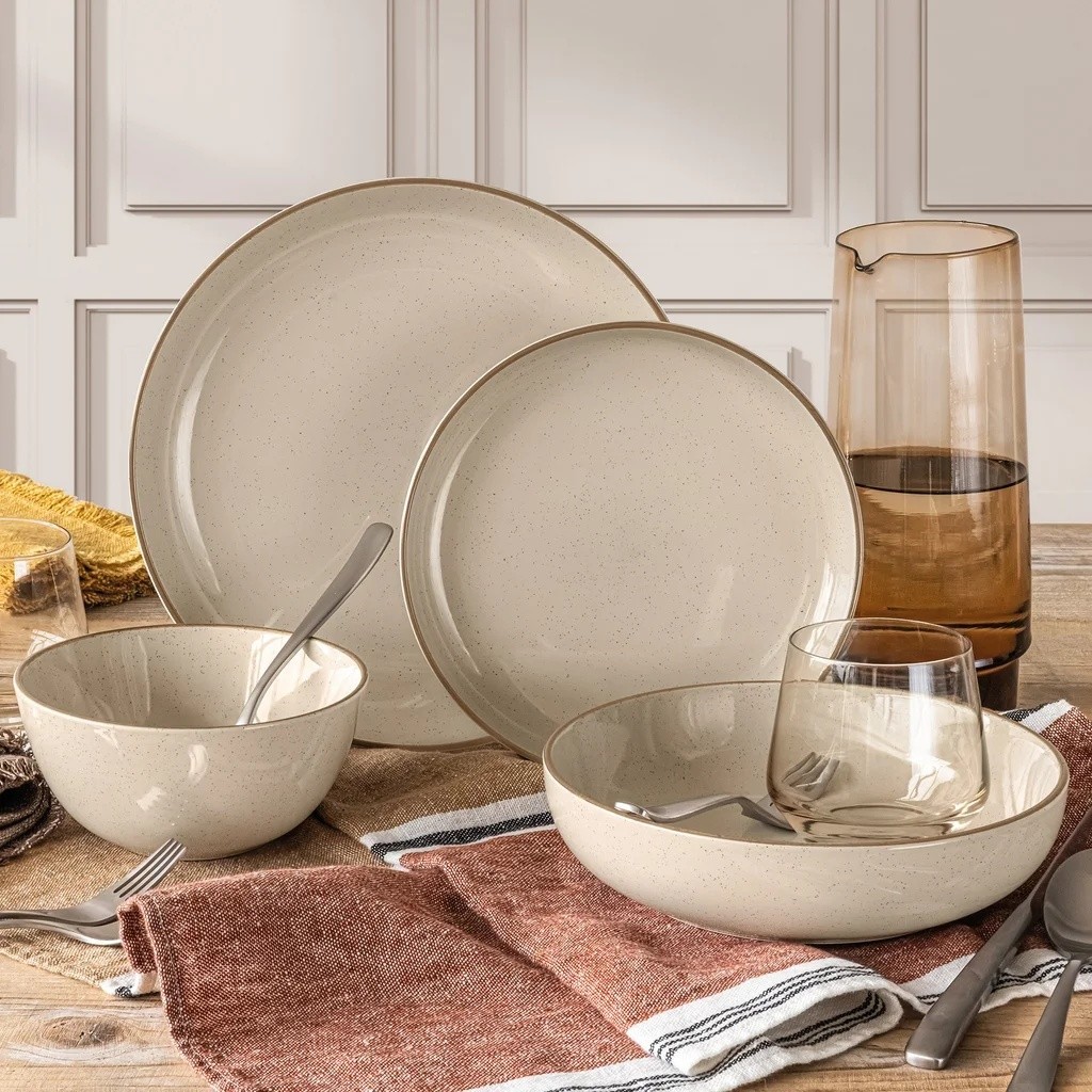 over&back Options 16-piece Dinnerware Set gallery