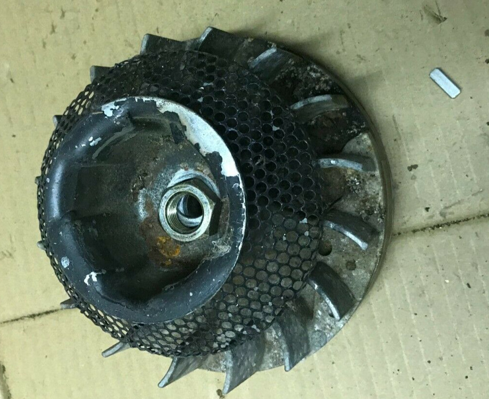 Bolens Mower 11A-414A065 Briggs Stratton 10T802-0547-B2 Flywheel [7] gallery