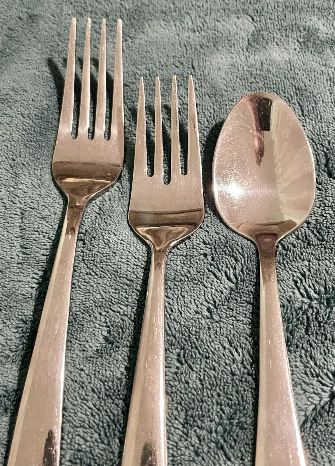 ONEIDA MOONCREST STAINLESS FLATWARE LOT OF 3! gallery