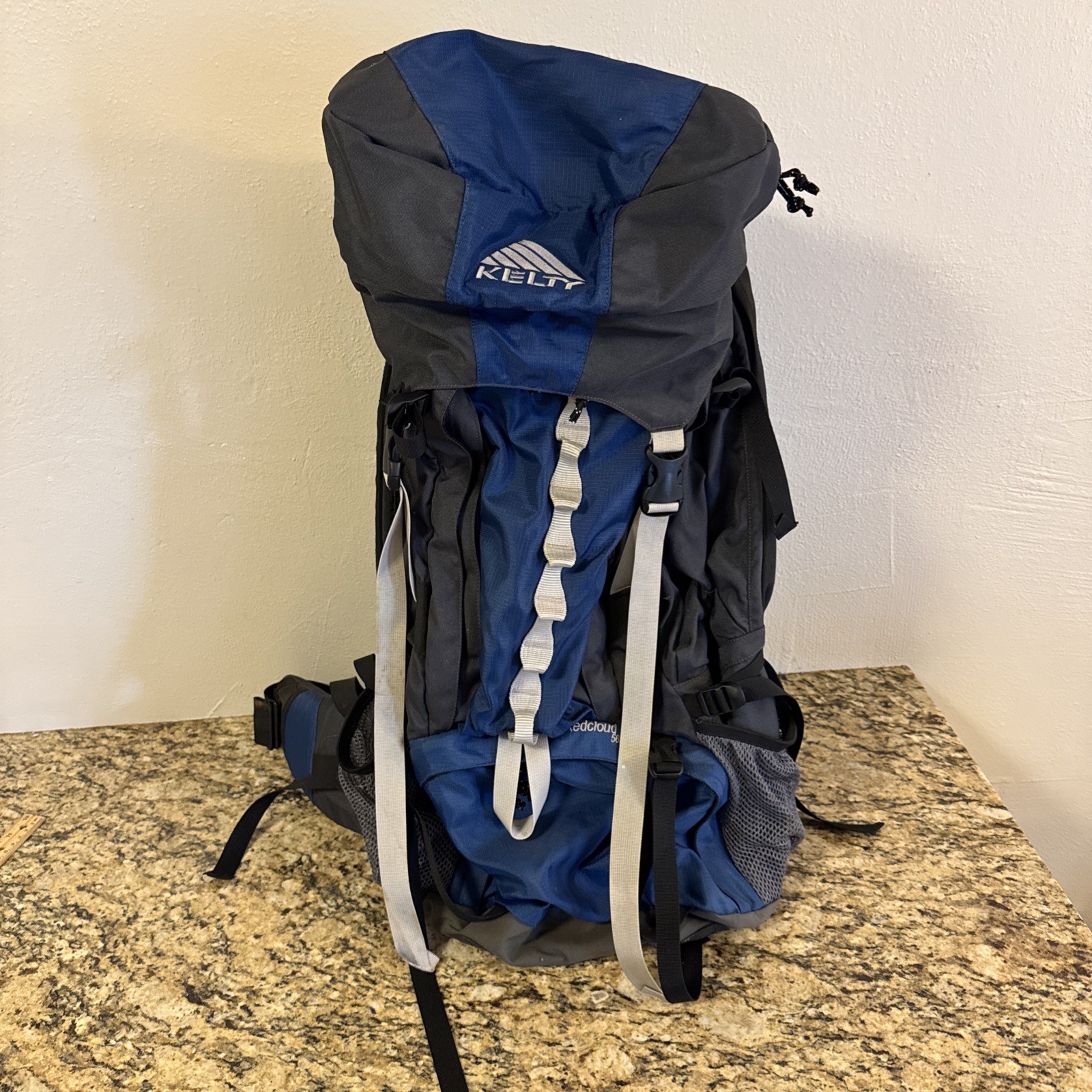 KELTY REDCLOUD 5600 Pack Trail Series Internal Frame Hiking Backpack Great Cond