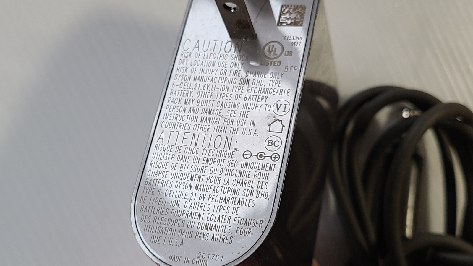 Dyson Class 2 Battery Charger 26.1V output Model: 210826-03 gallery