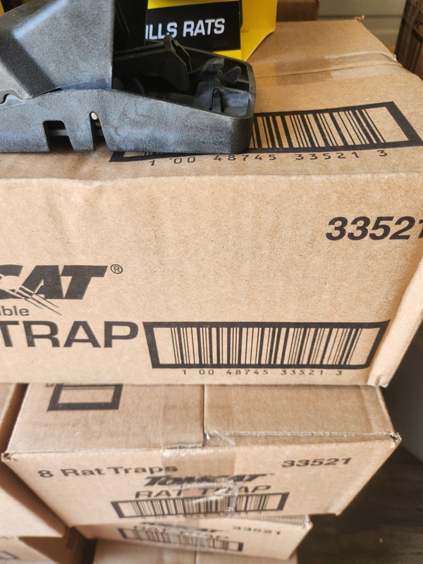 8 - Tomcat Rat Snap Trap. Pack of 8 gallery