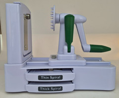 Veggetti Pro Vegetable Spiralizer Slicer w 5 Blades Spiral Veggies & Pasta