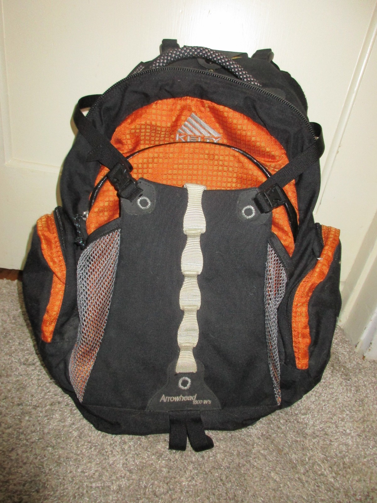 Kelty Arrowhead 1800 W’s Hydration Backpack Black and Orange