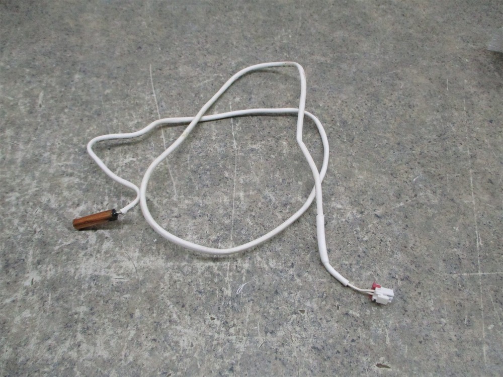 FRIGIDAIRE DEHUMIDIFIER SENSOR 31 IN PART # FFAD7033R1A0