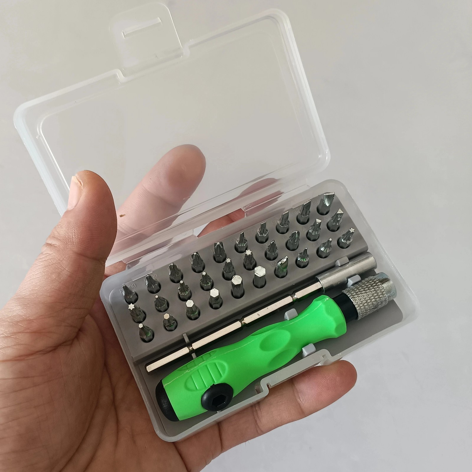 32 in 1 Small Precision Screwdriver Set, Magnetic Mini Screwdriver Set gallery