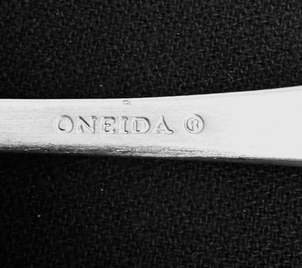 ONEIDA Stainless STAFFORD Satin TEASPOON 6 1/4" Flatware QUANTITY AVAILABLE gallery