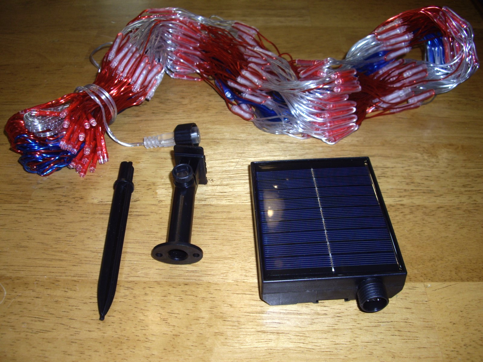T19 Solar Red White & Blue String Fairy? Lights Rohs Control Patriotic July 4th gallery