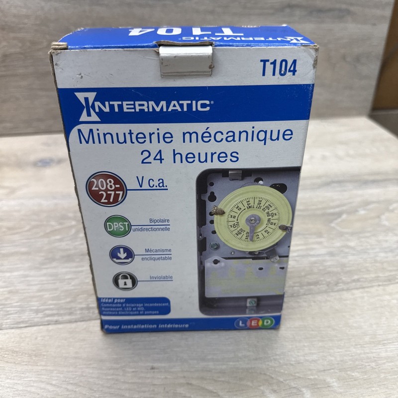Intermatic T101 Mechanical Time Switch 120 VAC 60Hz SPST Indoor Enclosure *READ gallery