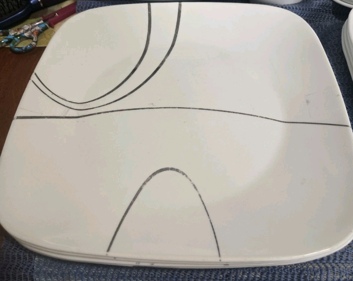 Corelle "Simple Lines" 4 Dinner Plates 10.5" gallery
