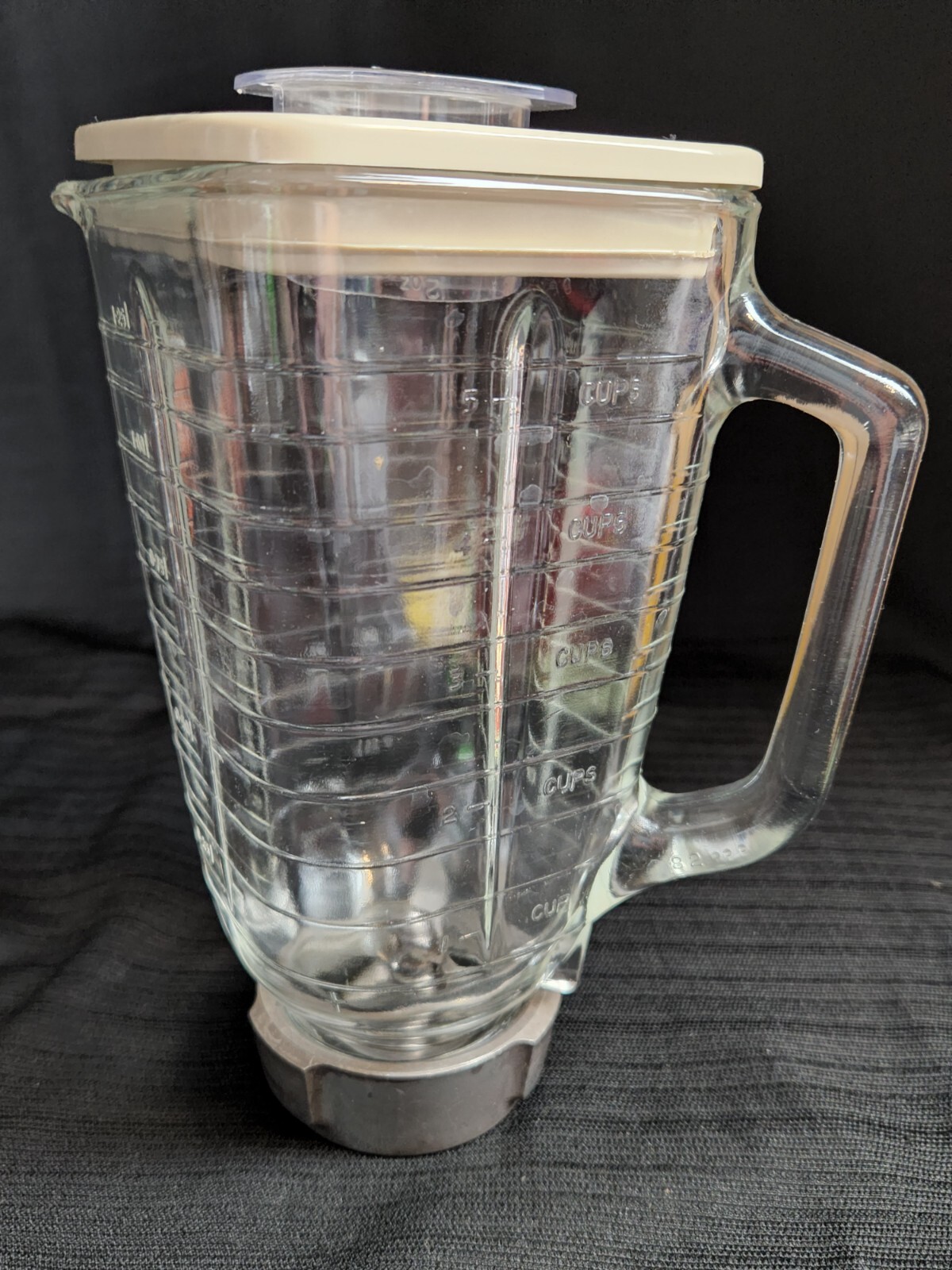Vtg Oster Regency Kitchen Center 972-06A Blender Jar/Lid/Blade IVORY COLOR LID gallery