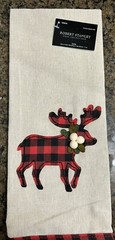 NWT Robert Stanley beige red black plaid Deer Christmas hand Towels 16″ x 26″