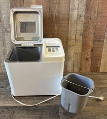 West Bend Automatic Bread & Dough Maker 41040X 8/26/94 Made In USA