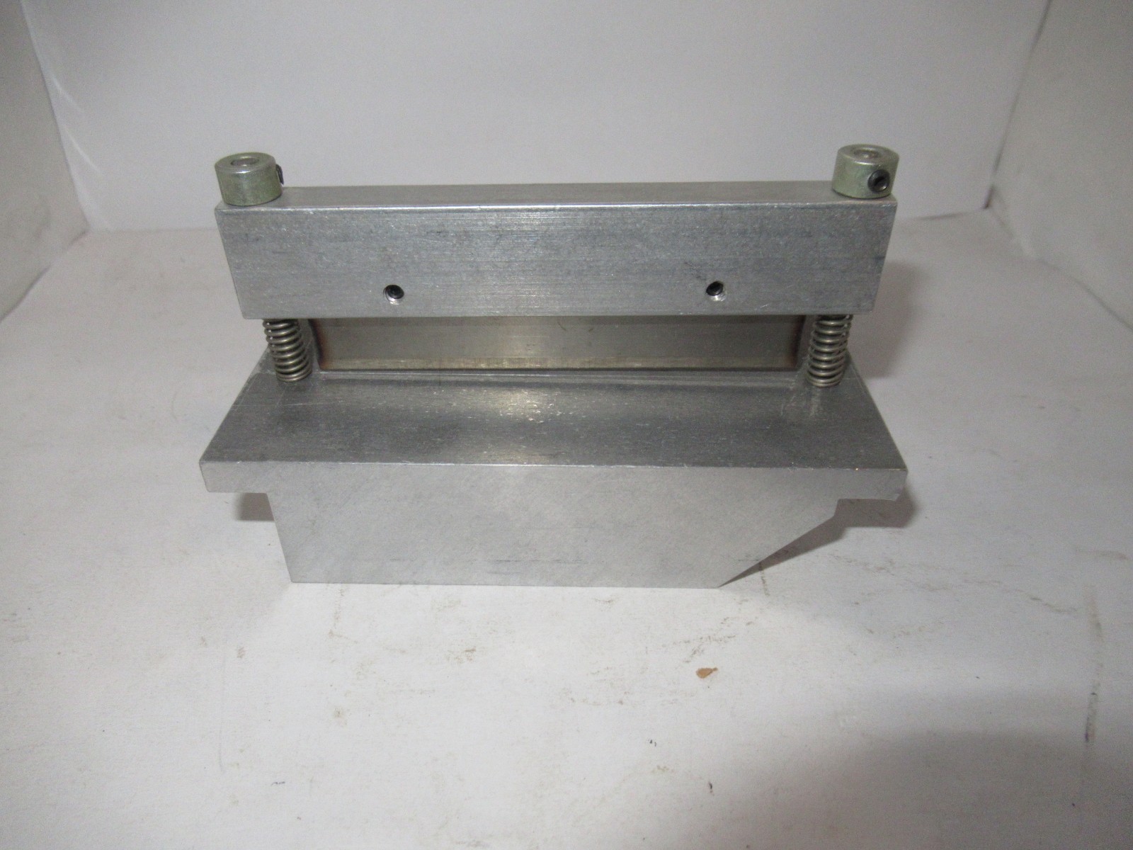 NOS PANAVISE 507 FLAT RIBBON CABLE CUTTER gallery