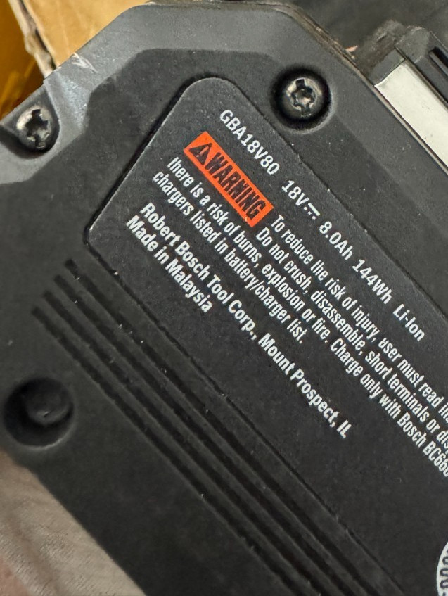 Bosch PROFACTOR 18-Volt 8 Ah Battery gallery