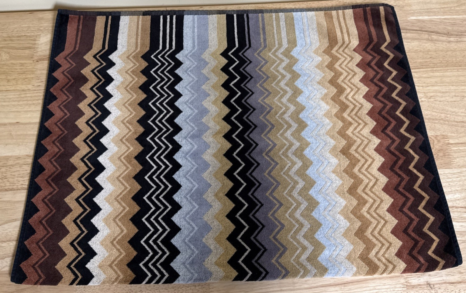 Missoni Home Giacomo Bath Towel - Approximately 41-41.5" x 27-27.5" gallery