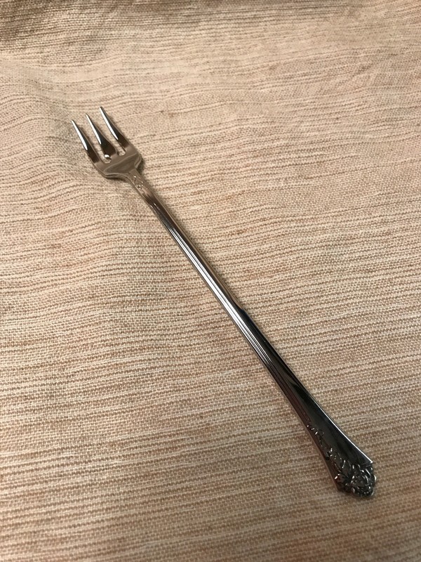 Oneida Damask Rose Stainless Open Stock Choose & Buy by the Piece gallery