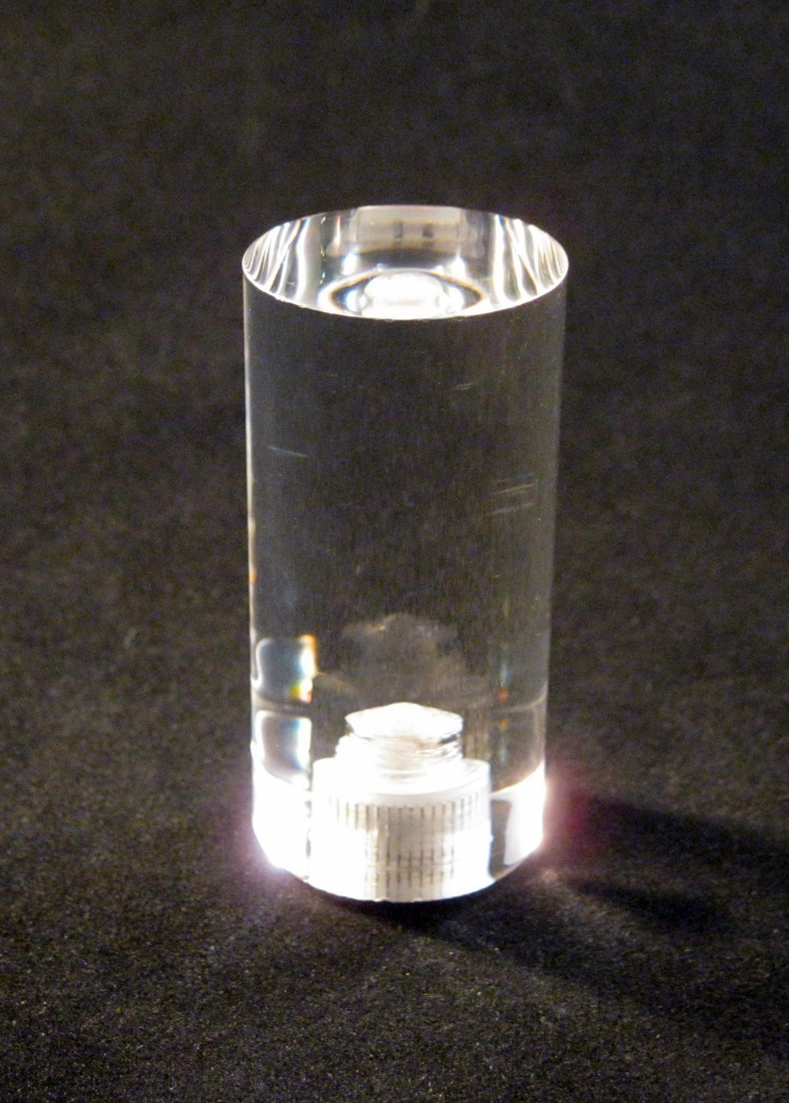 Lamp Finial-TRANSITIONAL ACRYLIC CYLINDER 2" Ht. CLEAR gallery