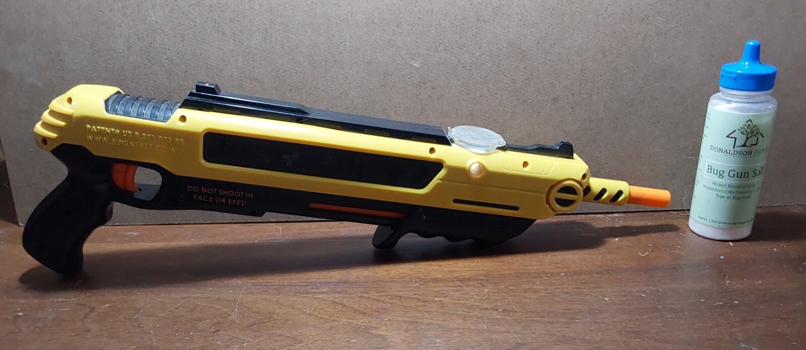 Bug-A-Salt Black Yellow Original Salt Gun Kills Flying Insects Bugs w Extra Salt gallery